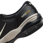 Nike Total 90 Men's Shoes