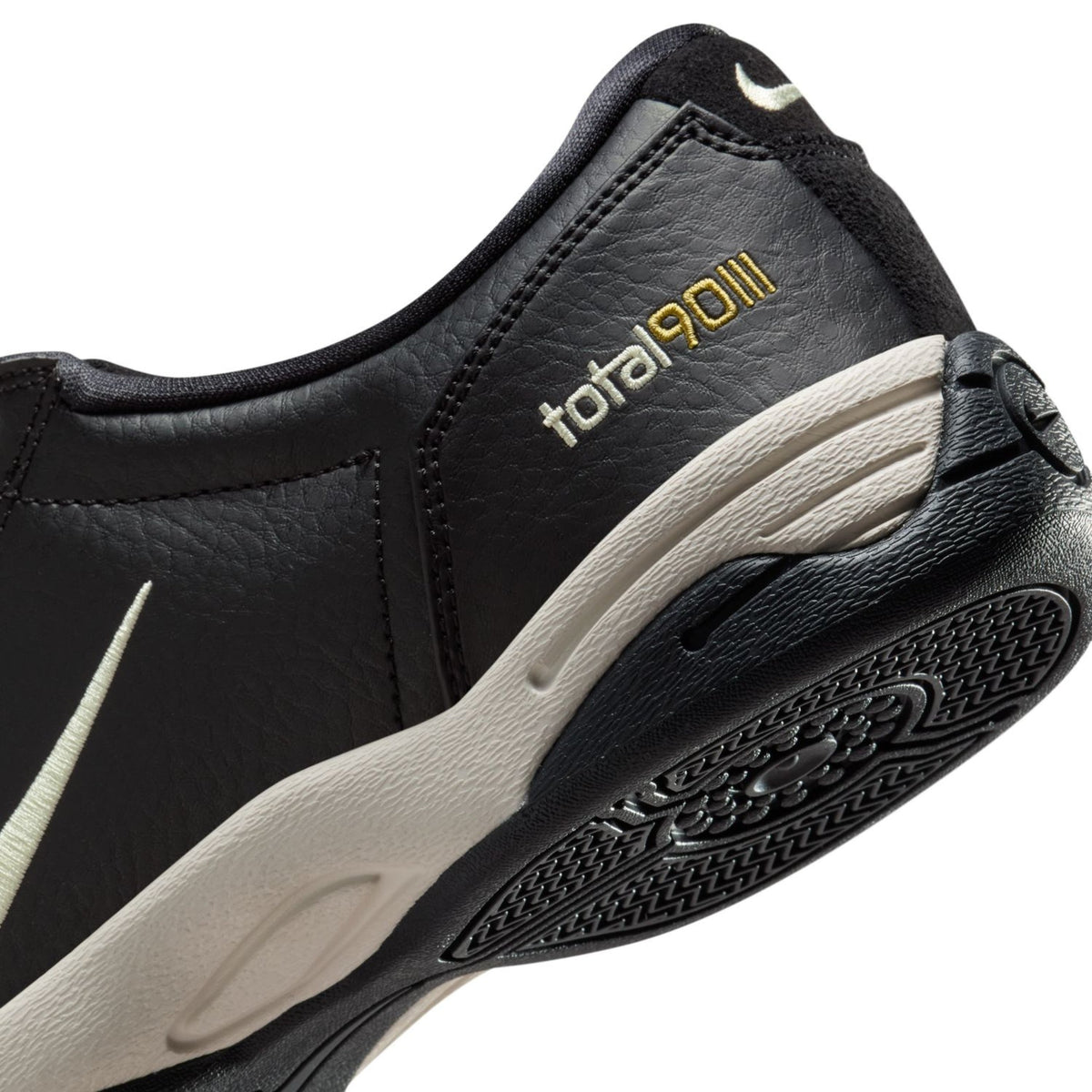 Nike Total 90 Men's Shoes