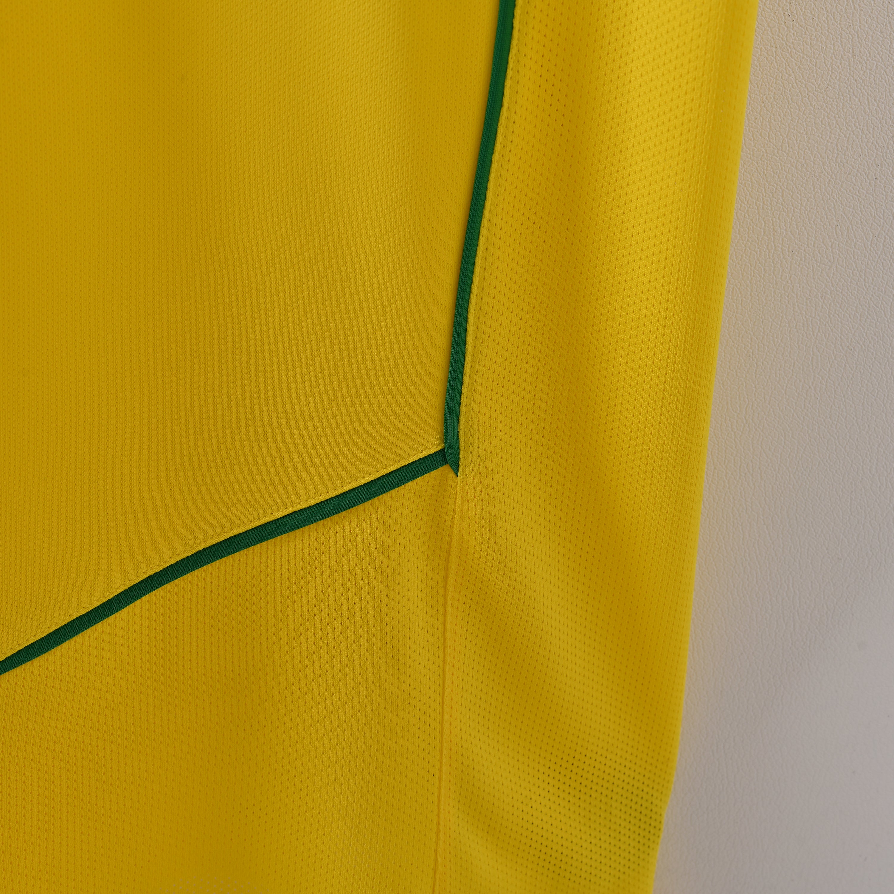 Retro Brasil 2004 Jersey
