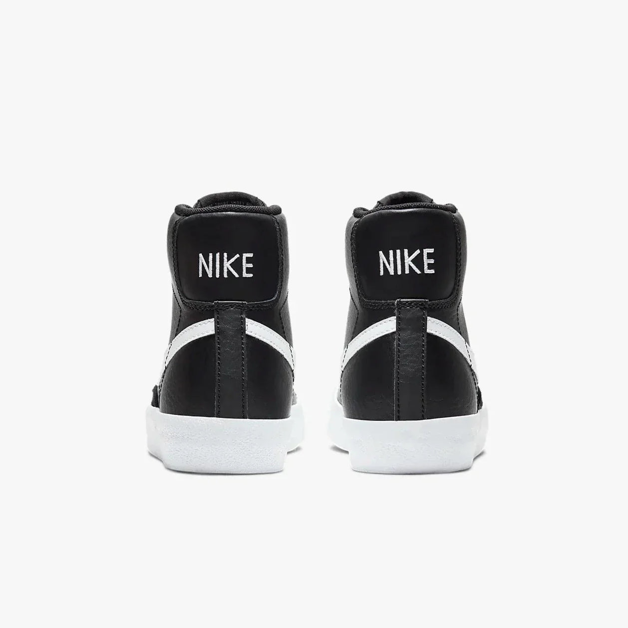 Blazer Mid '77 Vintage Black Sail