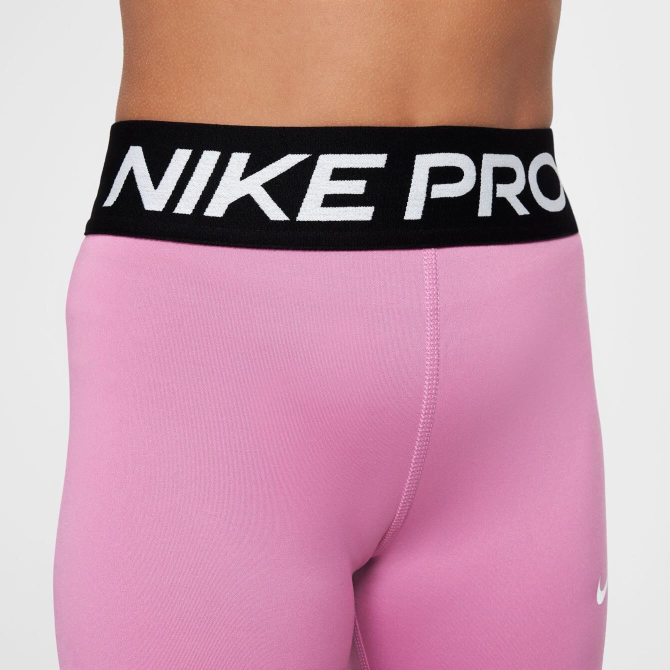 Nike Pro