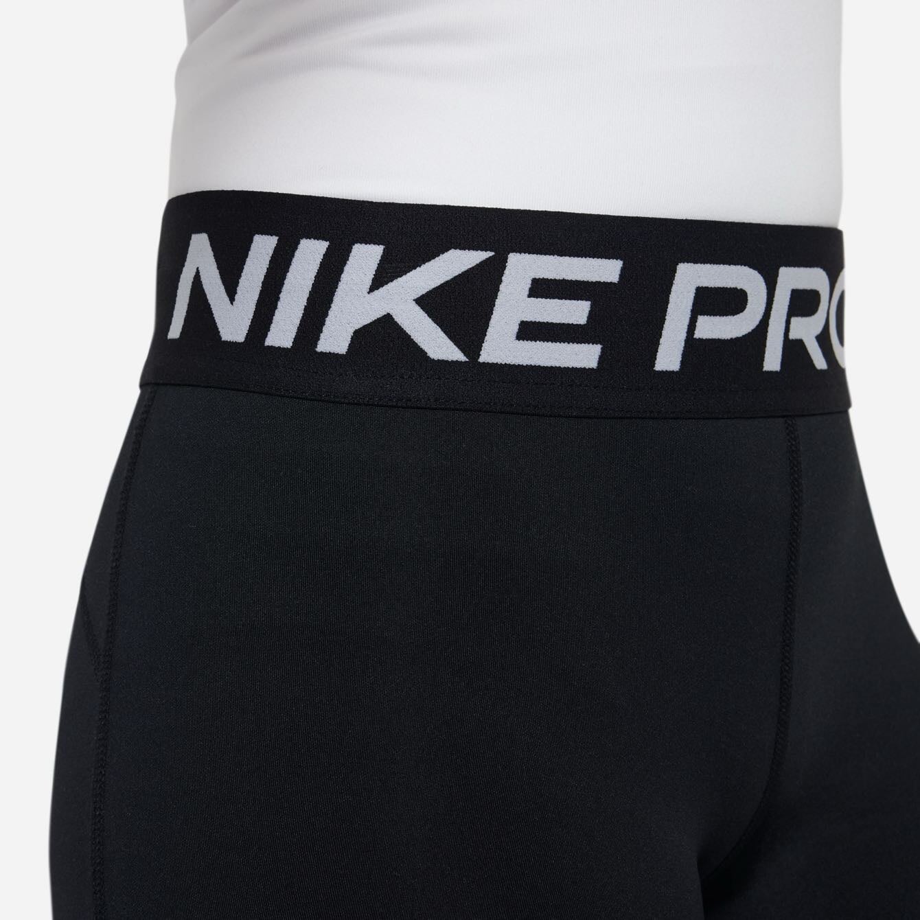 Nike Pro Girls 5" Shorts