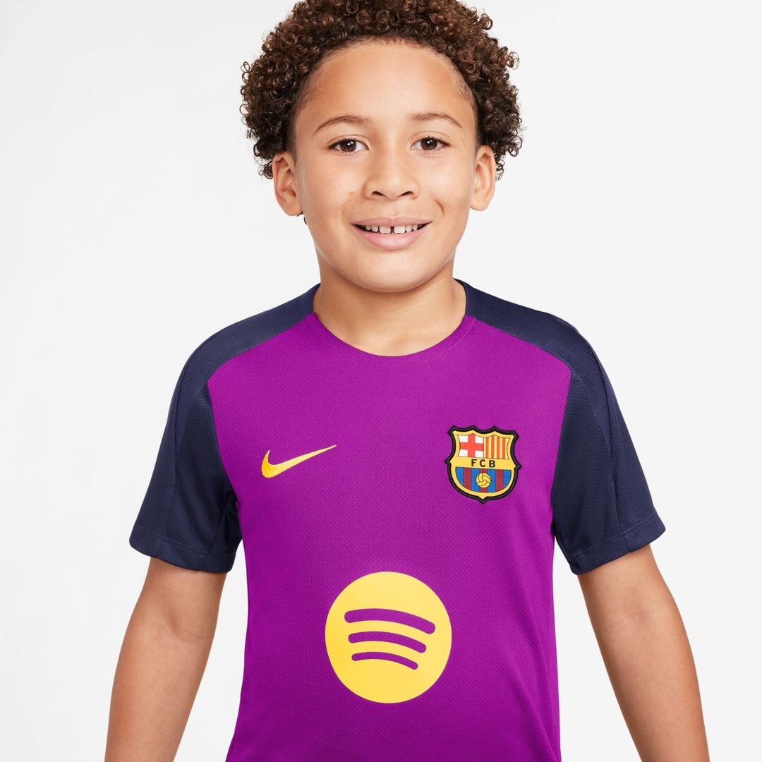 FC Barcelona Strike Jr.