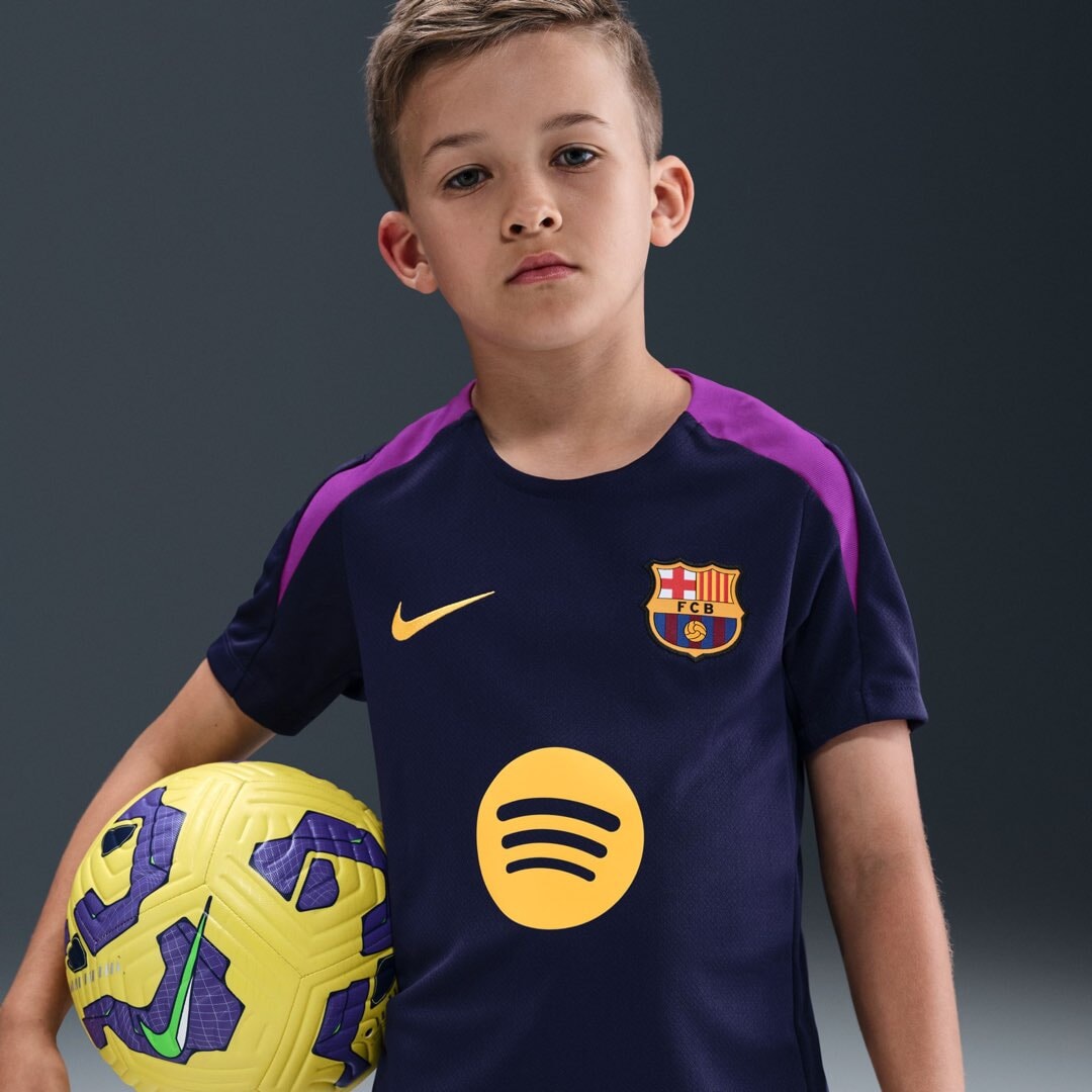 FC Barcelona Strike Jr.