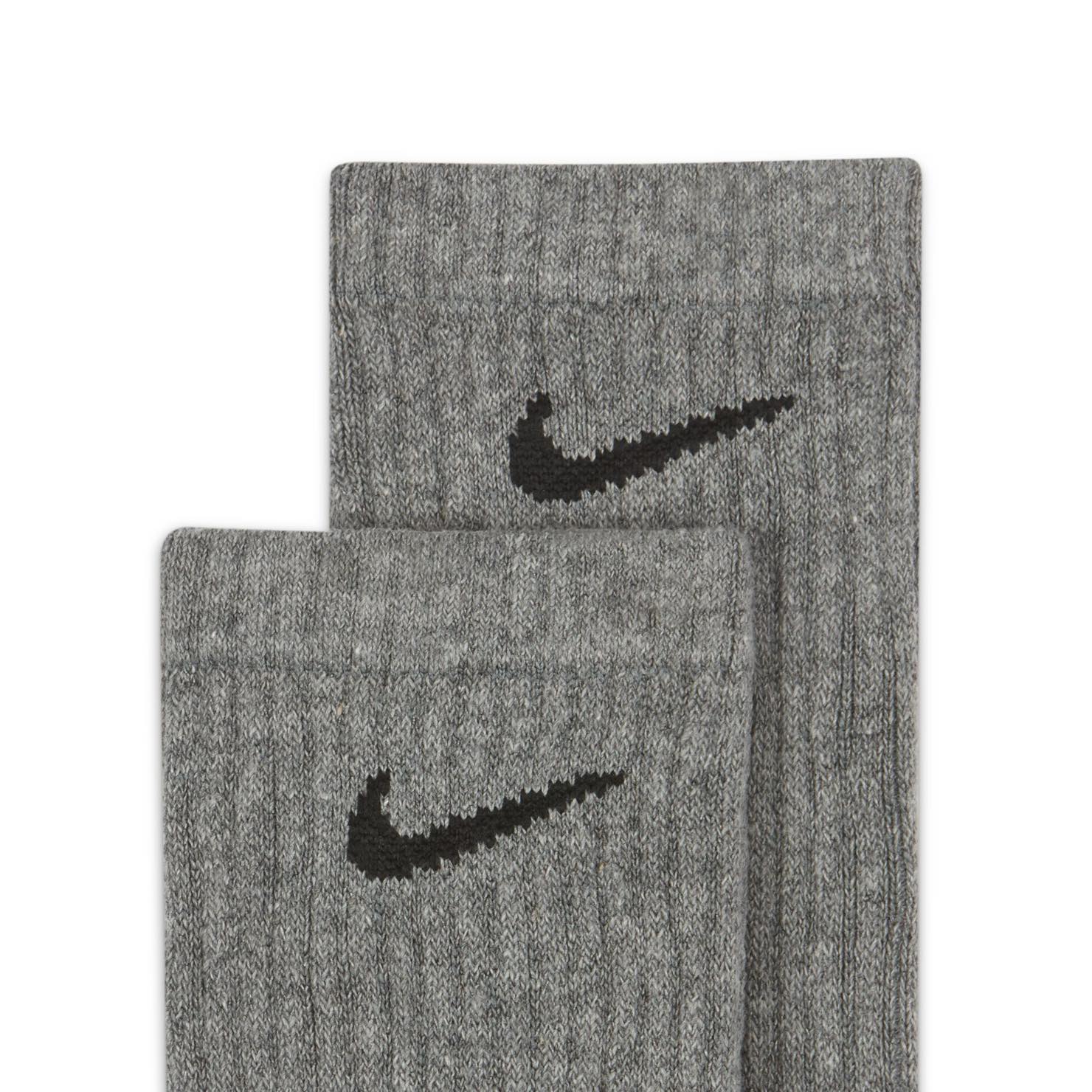 Nike Everyday Cushioned