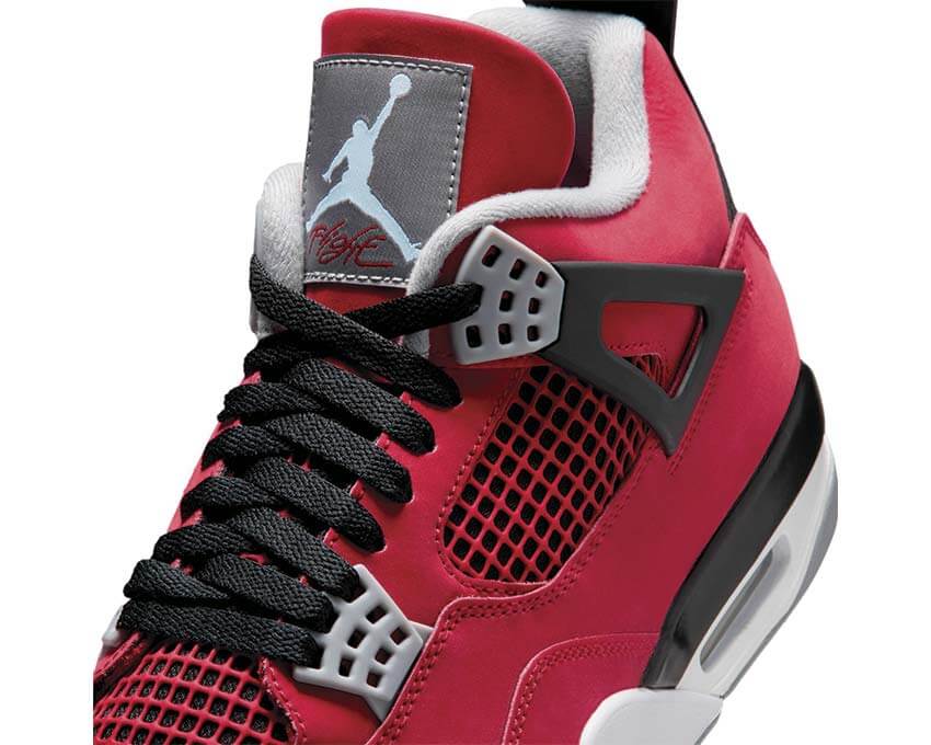 Air Jordan 4 Retro "Toro Bravo"