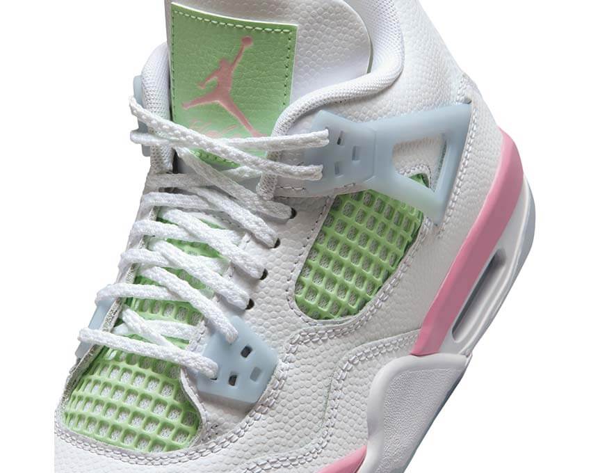 Air Jordan 4 Retro "Valentine's Day"