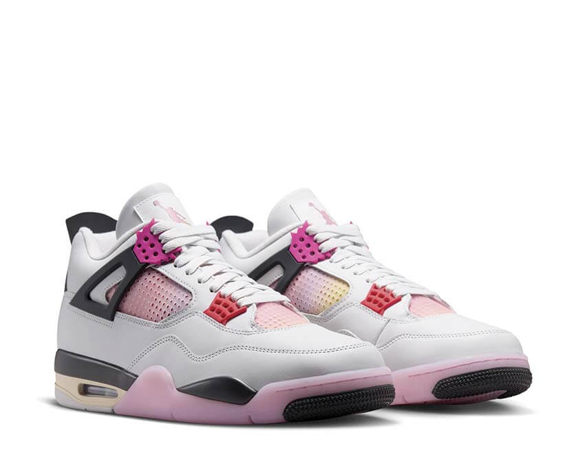 Air Jordan 4 Retro "Comic"