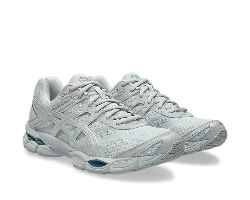 Asics Gel Cumulus 16 "Airy Blue"