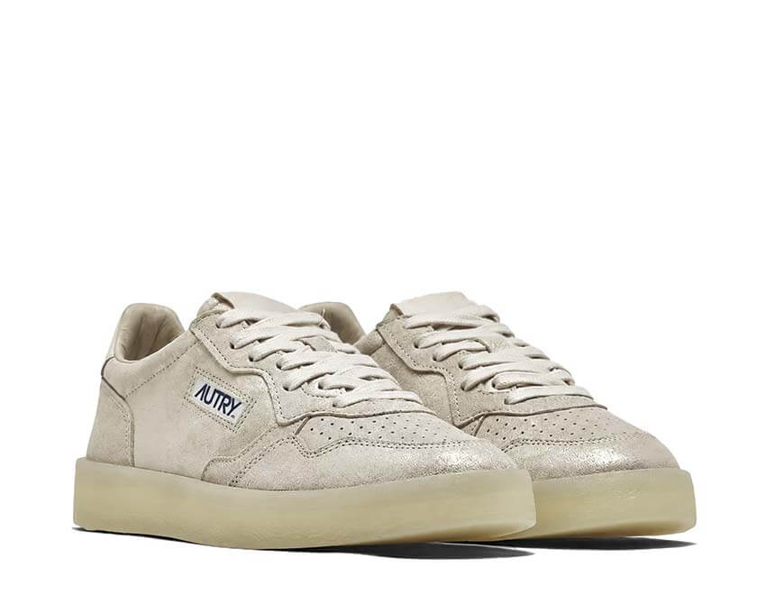 Autry Medalist Low W "Platinum"