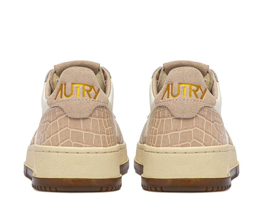 Autry Medalist Low W "Leat Marsh Ivory"