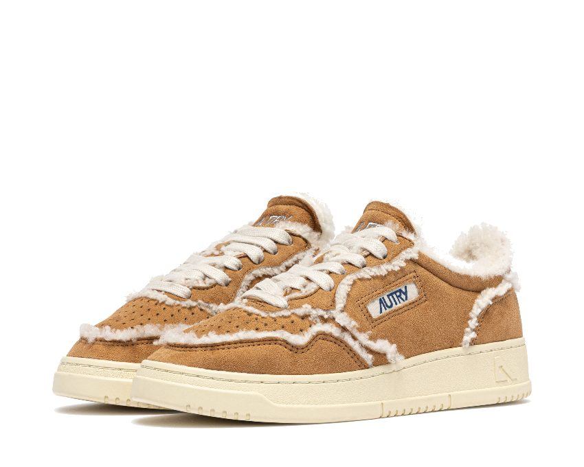Autry Medalist Low W "Shearling Cognac"