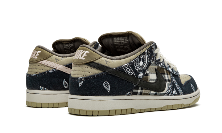 SB Dunk Low “Travis Scott”