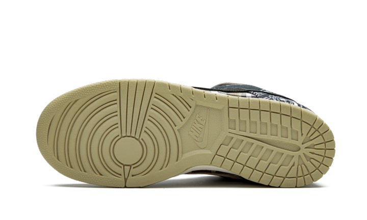 SB Dunk Low “Travis Scott”