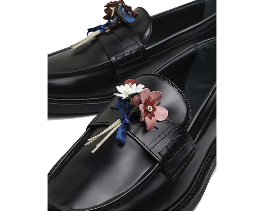 Filling Pieces Loafer Bouquet