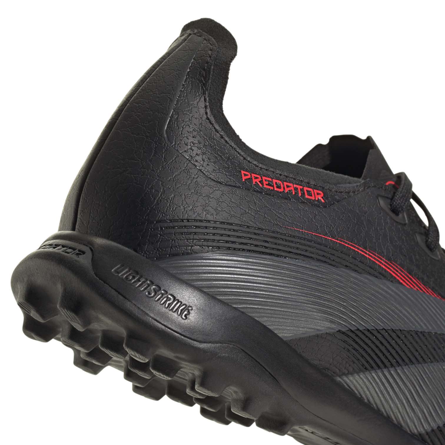 adidas Predator League Turf