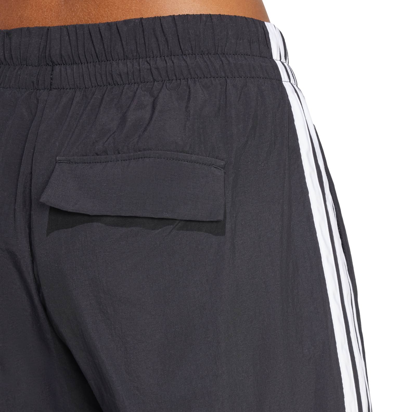 Essentials 3-Stripes Lifestyle Woven Parachute Pants