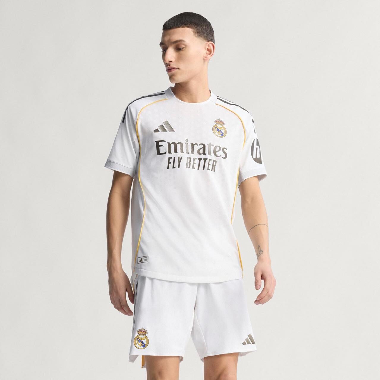 Real Madrid 25/26 Home Authentic Jersey