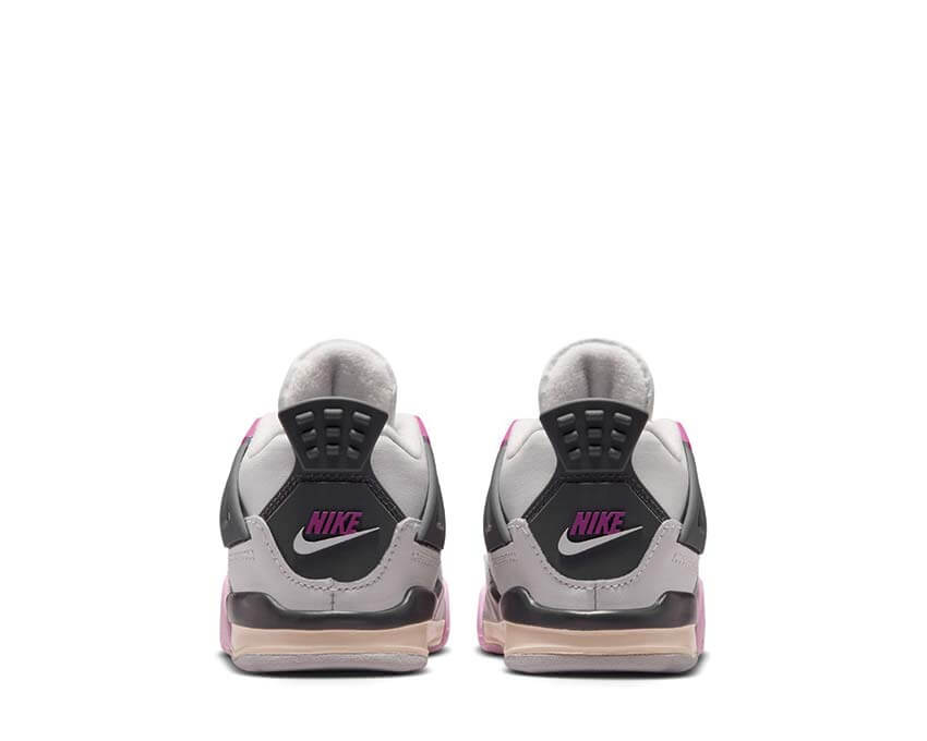 Jordan 4 Retro TD "Comic"