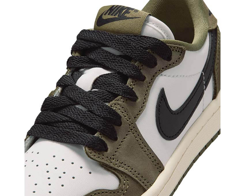Jordan 1 Retro Low OG PS "Medium Olive"