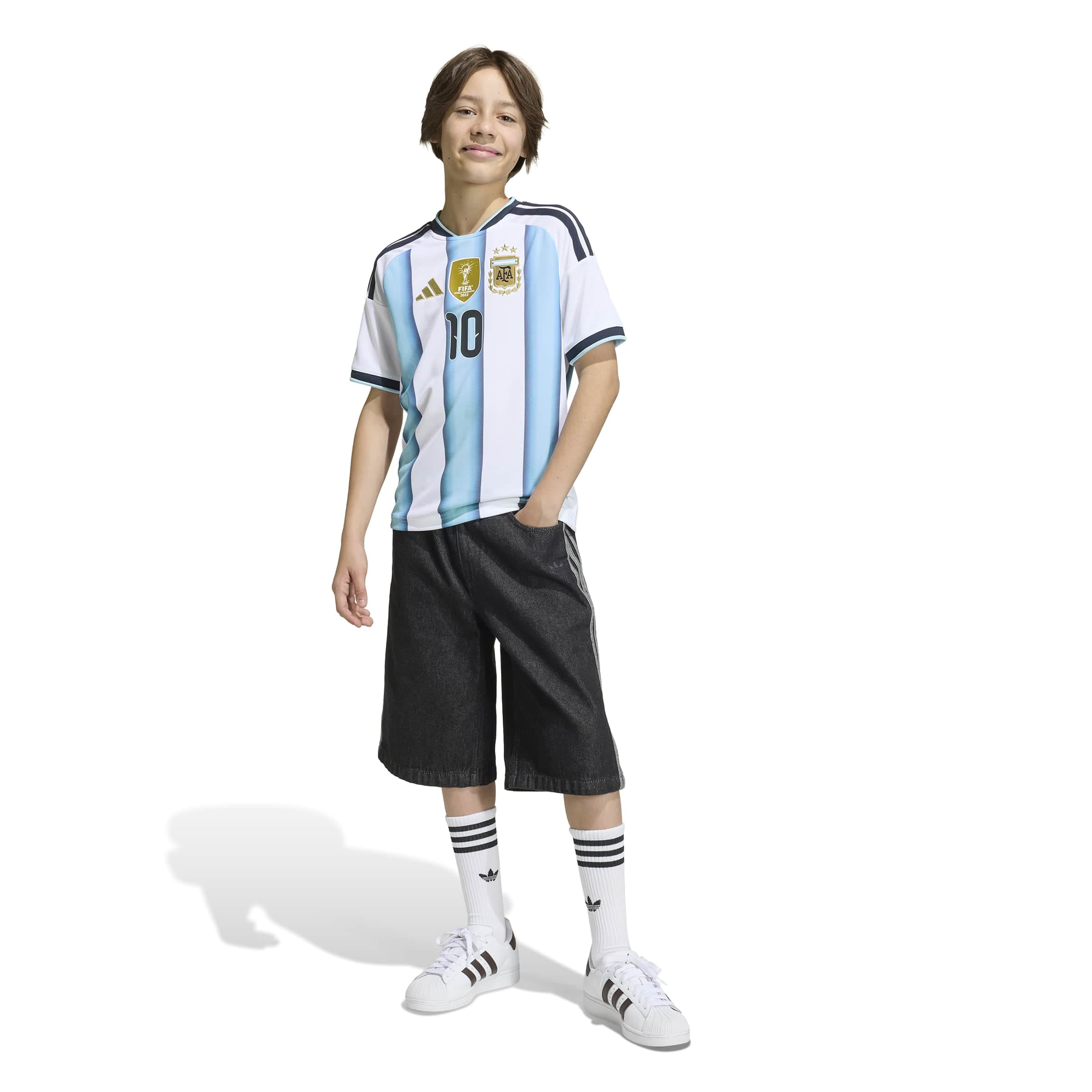 Argentina 26 Home Messi Jersey Jr.