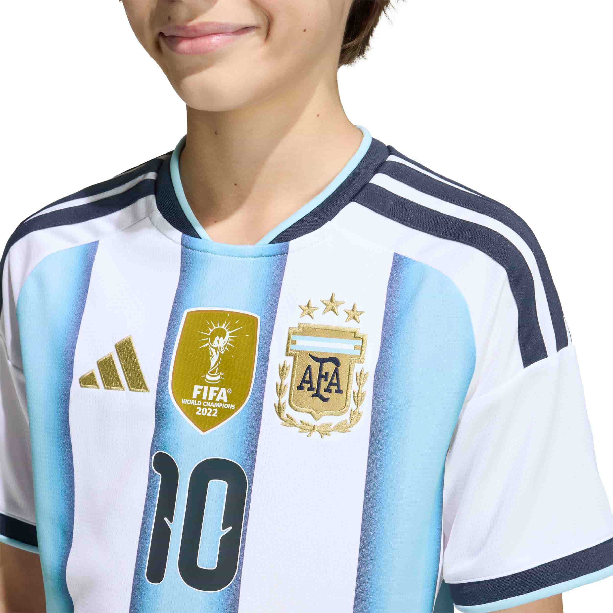 Argentina 26 Home Messi Jersey Jr.