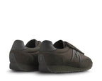Karhu Mestari Slip-On "Chocolate"