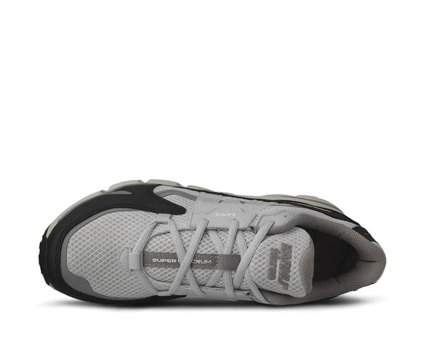 Karhu Super Fulcrum "Jet Black"