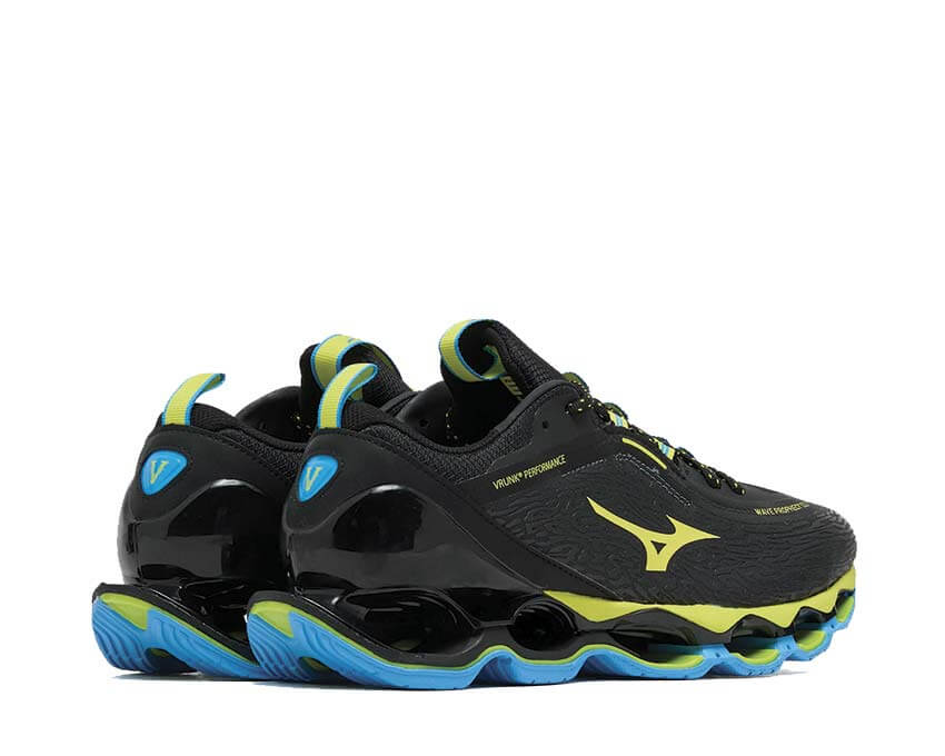 Mizuno Wave Prophecy 13.2 x Vrunk