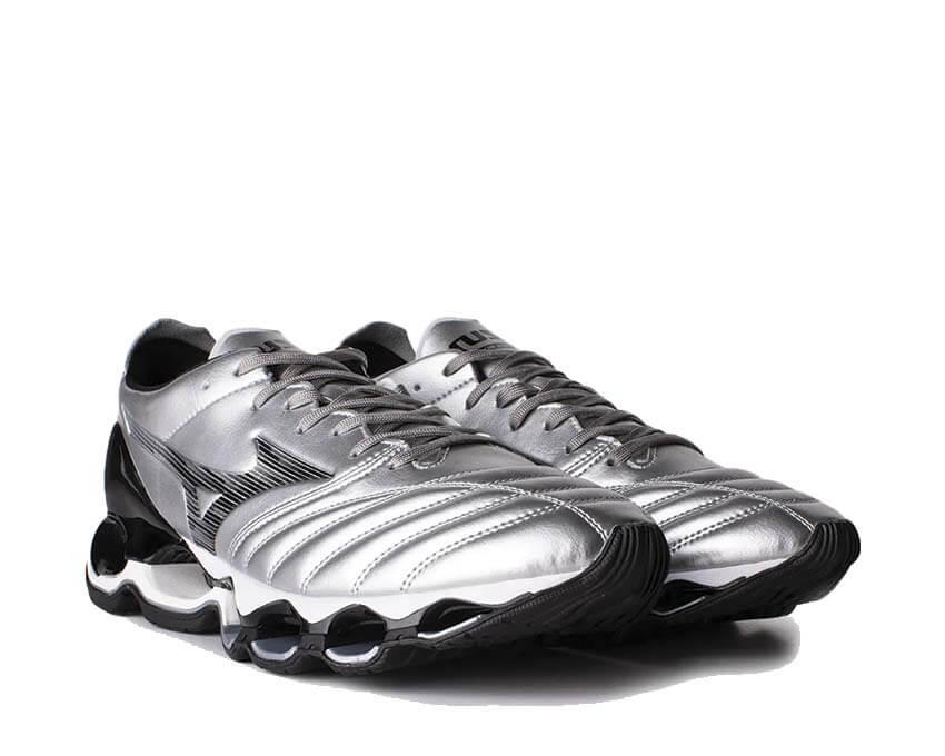 Mizuno Wave Prophecy Morelia "Silver"