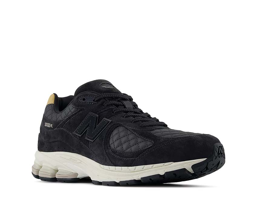 New Balance 2002R "Quilted Black"