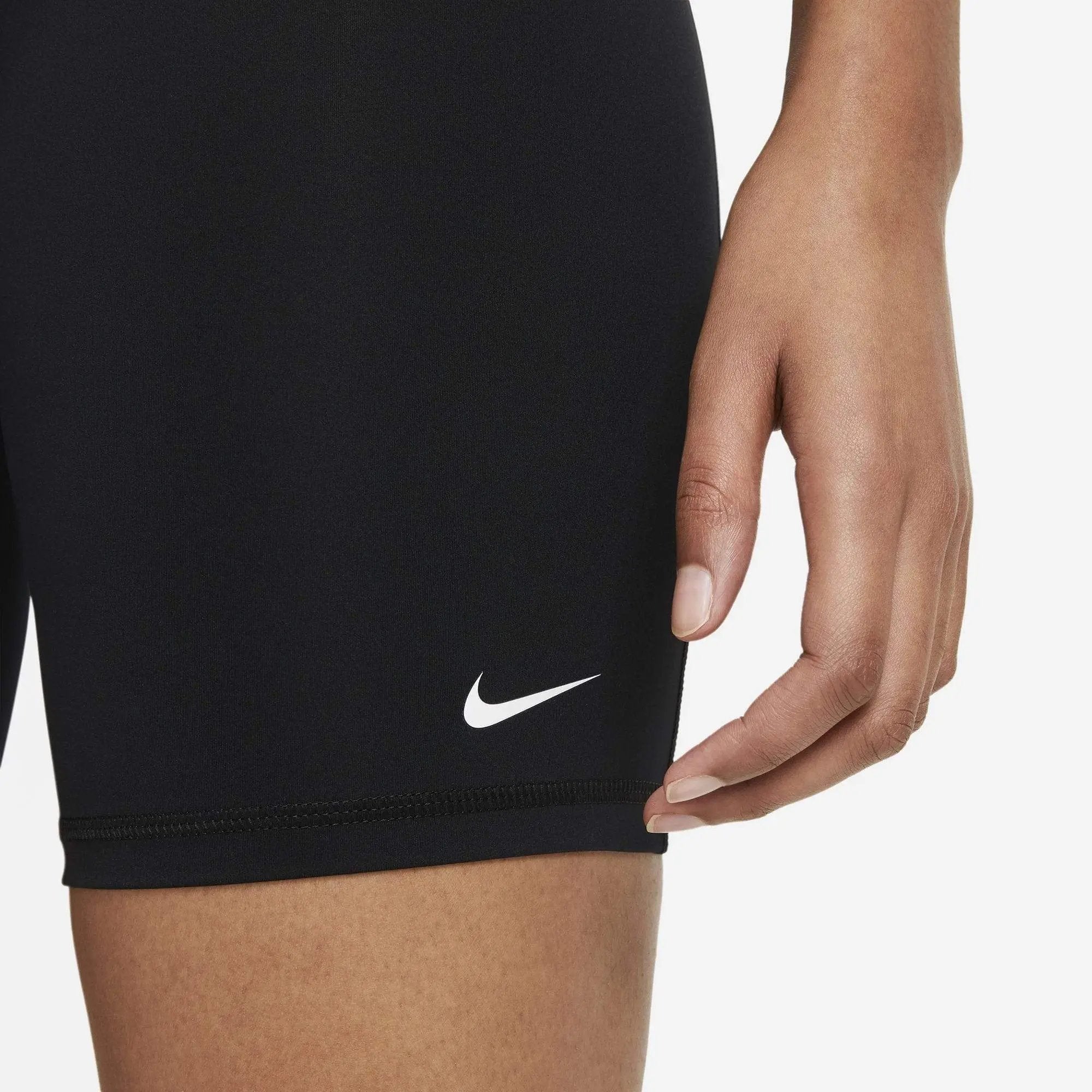 Nike Pro Women's Shorts 8"