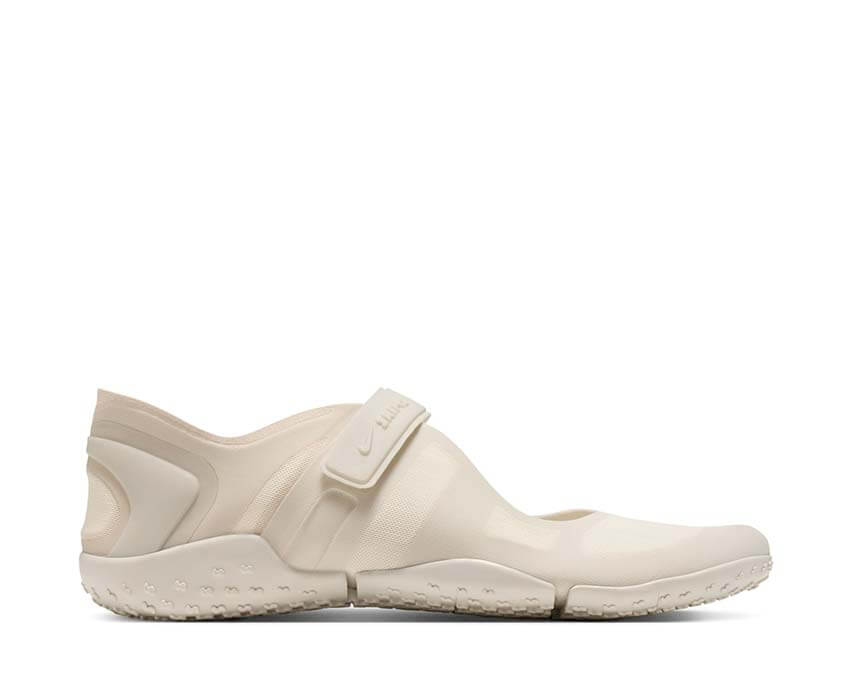 NikeSKIMS Rift Mesh "Light Bone"