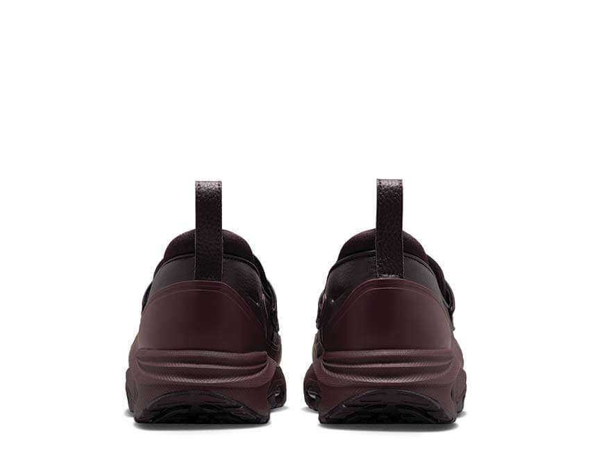 Nike Air Max Phenomena "Burgundy Crush"