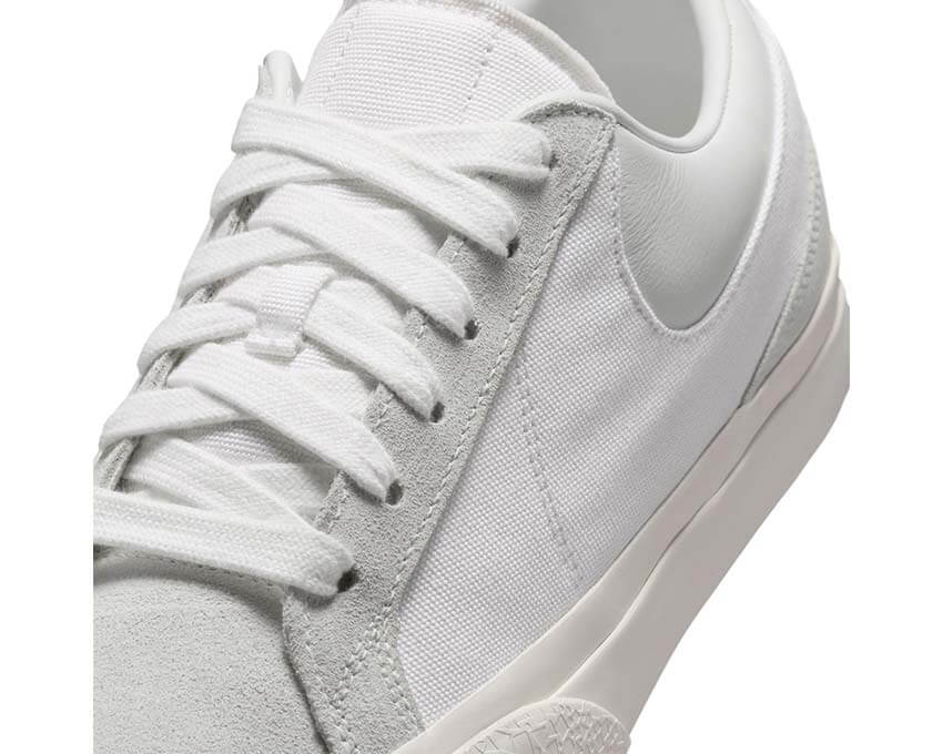 Nike Blazy "White"