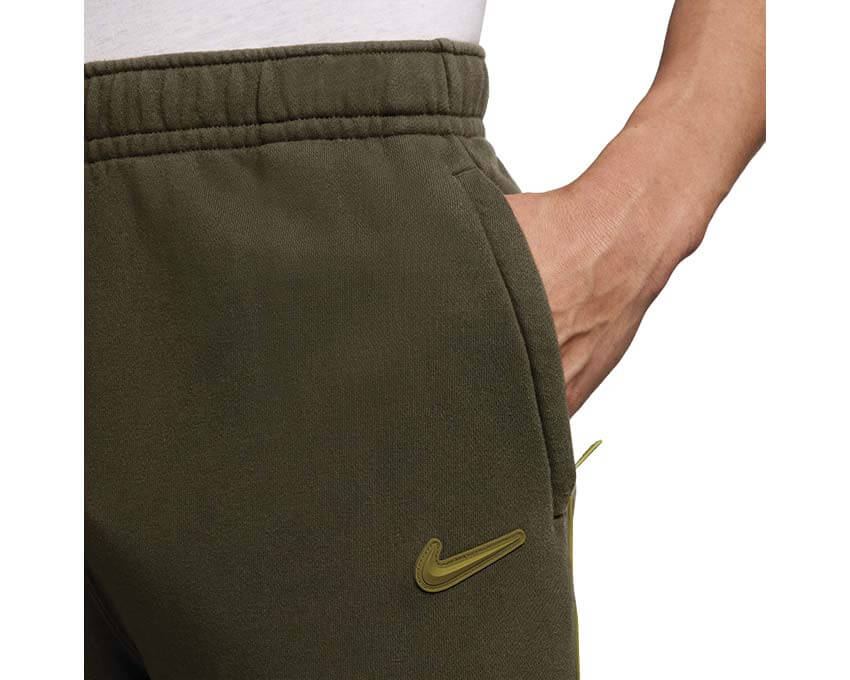 Nike NOCTA Fleece CS Pants "Moss"