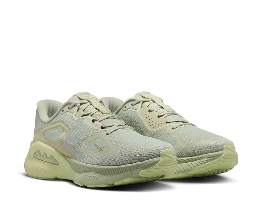 Nike Structure Plus "Spruce Fog"