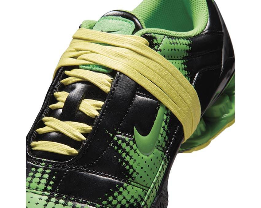 Nike Total 90 Shox Magia W "Spinach Green"