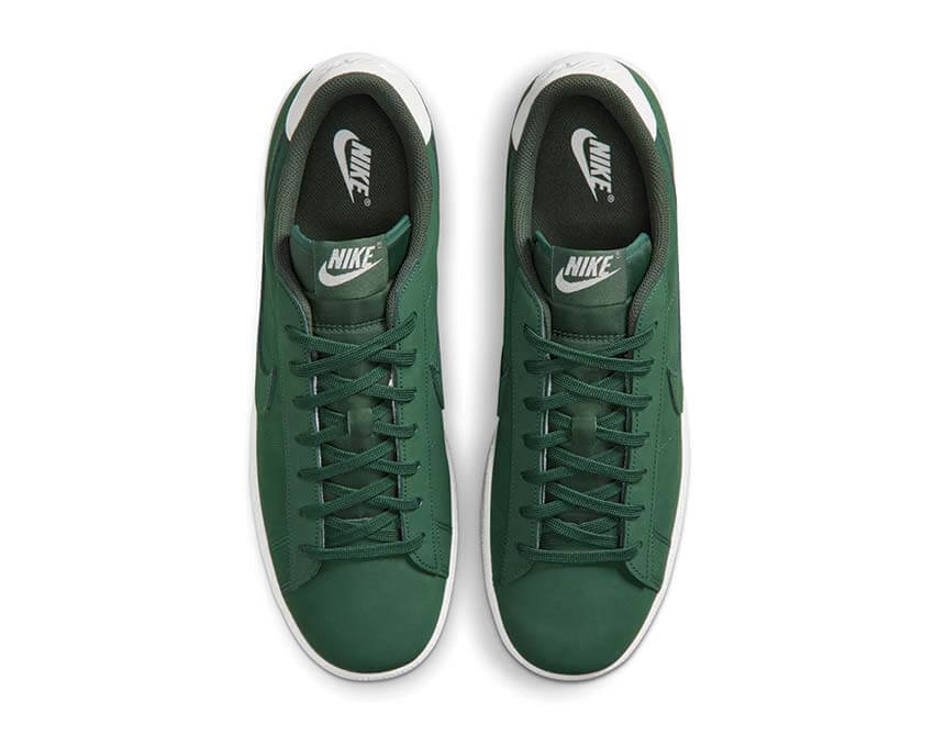 Nike Tennis Classic CS Style "Fir"