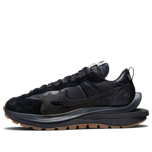 Nike sacai x VaporWaffle 'Black Gum'