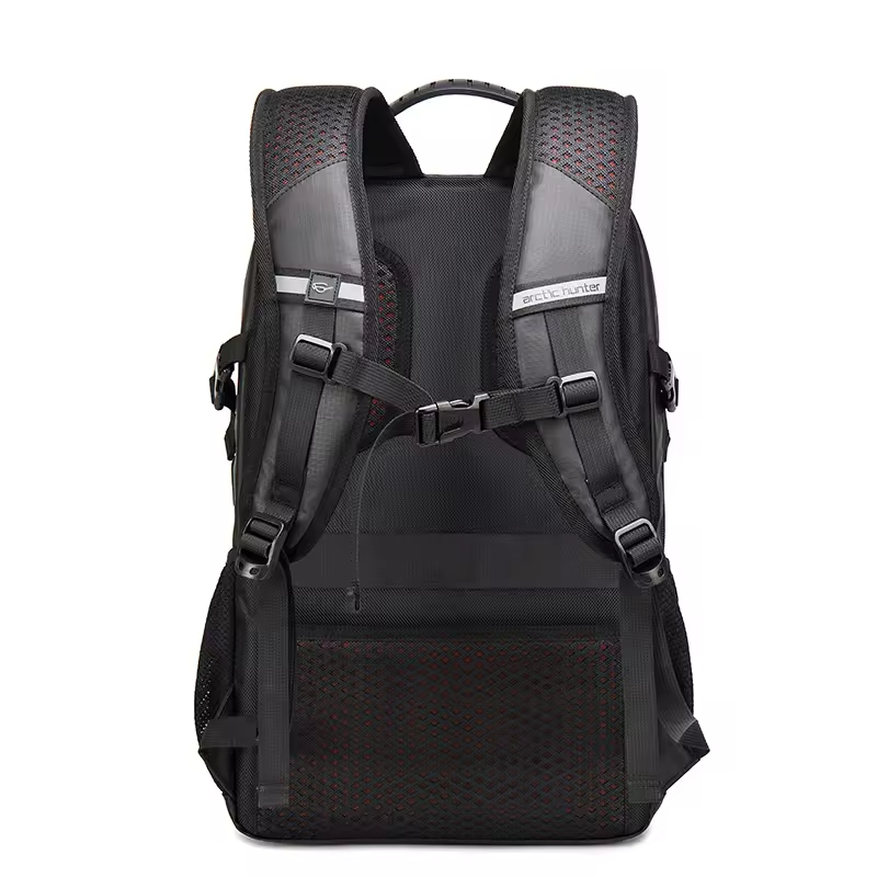 Arctic hunter SD387