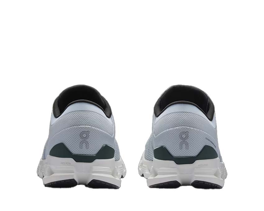 On Cloud X4 "Glacier"