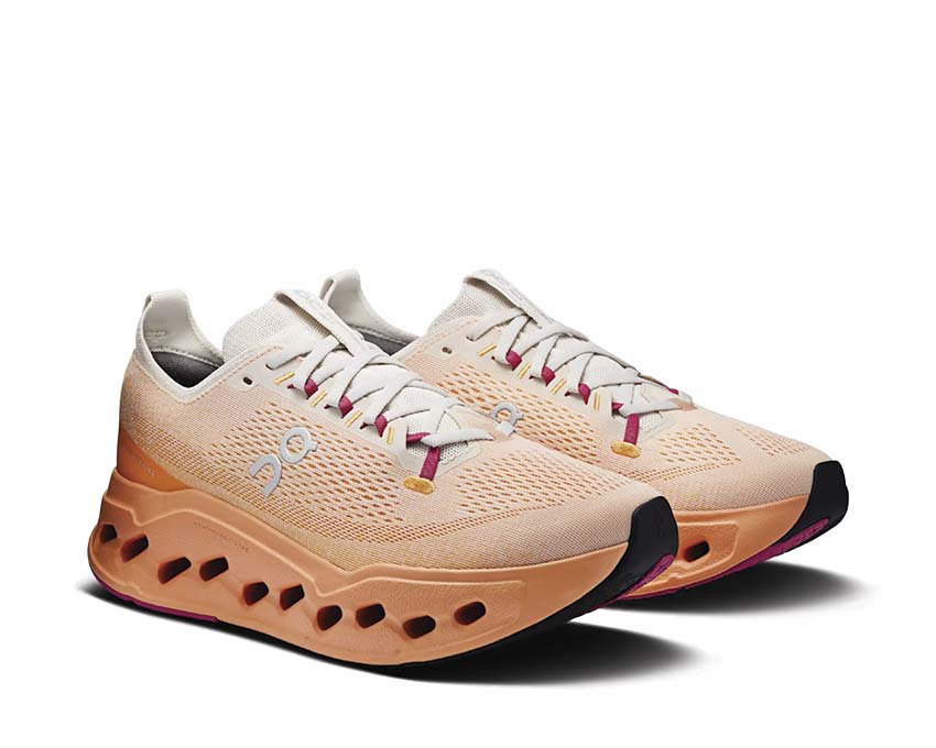 On Cloudsurfer Max "Tangerine"