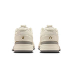 On The Roger Pro Ace "Ivory Fog"