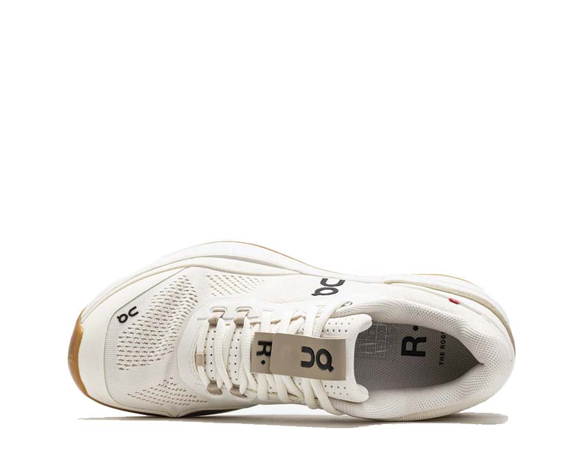 On THE ROGER Pro "Ivory"