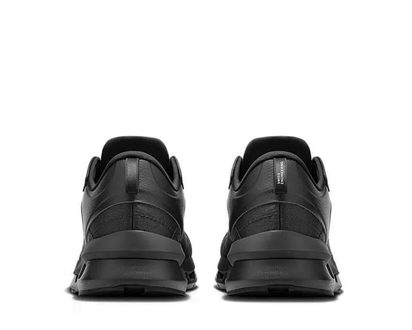 On Cloudzone Moon "Black"