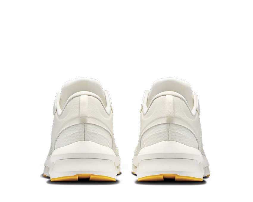 On Cloudzone Moon "Ivory"