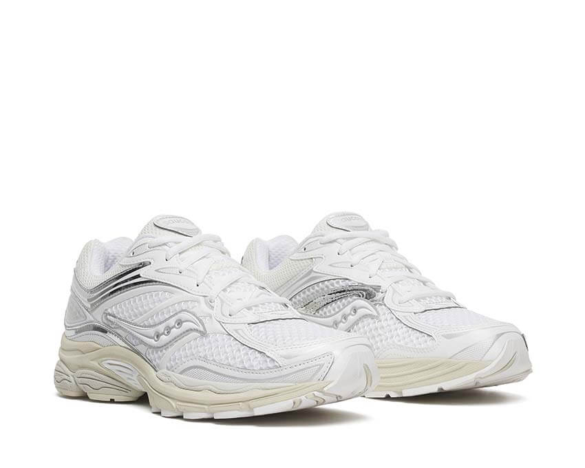 Saucony Progrid Omni 9 "Eggshell"