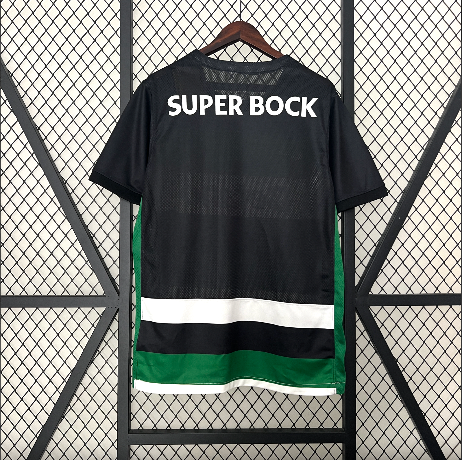 Sporting CP Home 24/25 Jersey