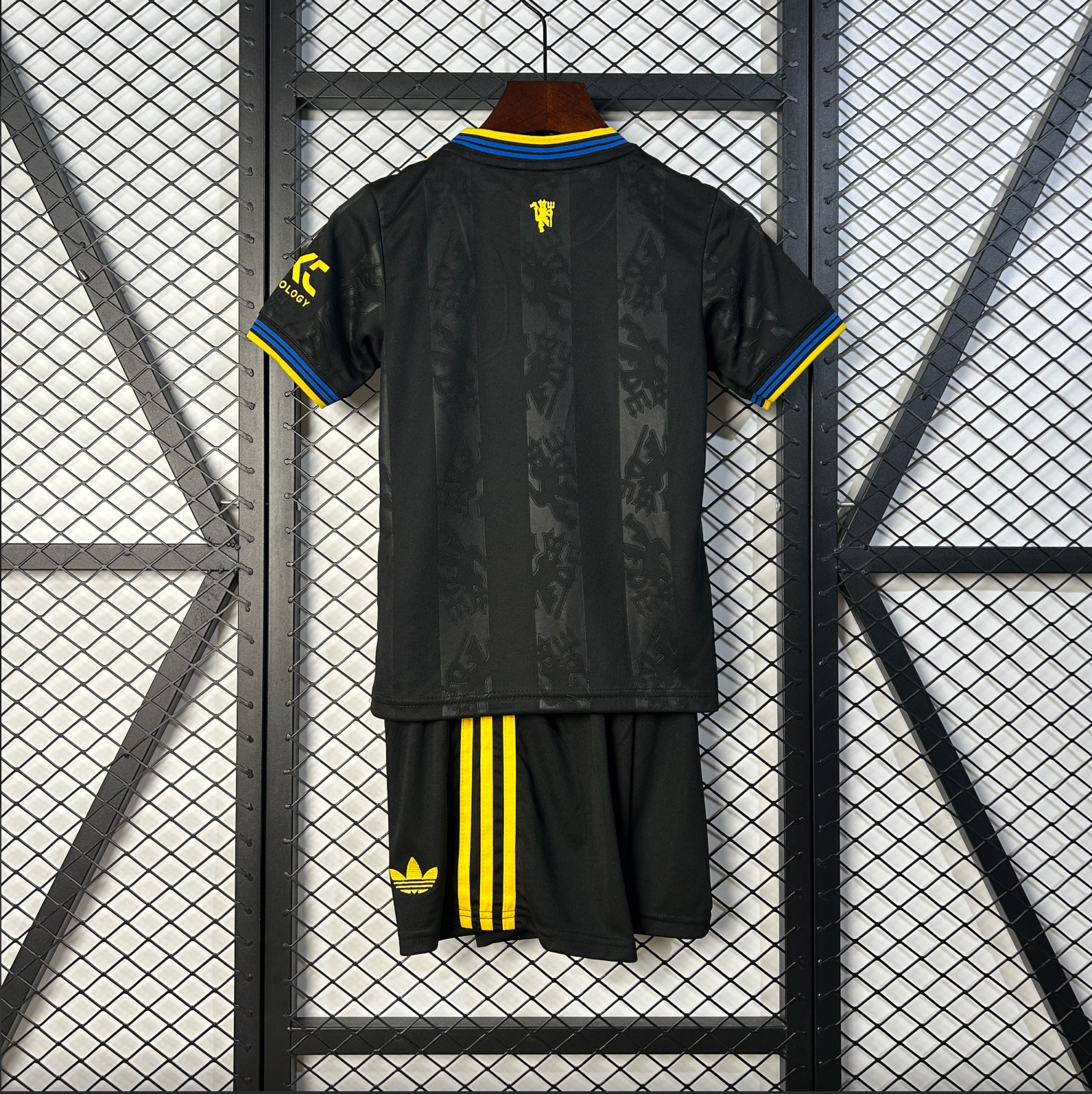 Kids Manchester United 25/26 Third Jersey